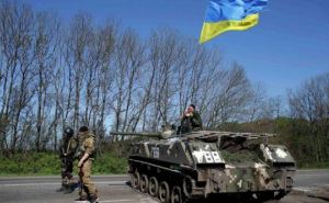 Украинские военные блокируют восточную часть Луганска. — Пресс-центр АТО