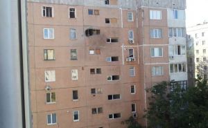 Последствия обстрела Луганска: Городок завода ОР (фото)