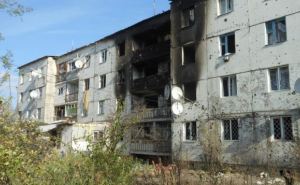 Боевые действия в Луганской области: последствия обстрела Новосветловки (фото)