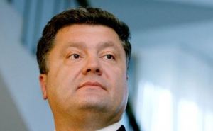 Порошенко подписал указ про усиление социальных гарантий участников АТО и жителей Донбасса