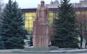 Судьбу памятника Ленину в  Харьковской области решат на общественных слушаниях