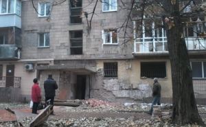 Последствия обстрела Донецка: пострадали жилые дома (фото)