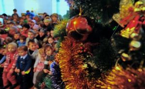 На Новый год все дети Донбасса получат подарки