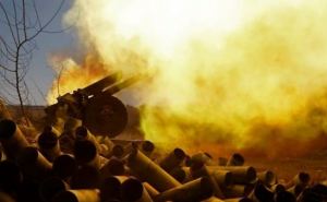 В Донецкой области во время боевых действий два снаряда чуть не попали в склад с хлором