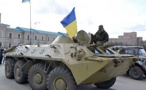 Харьковские волонтеры передали армии бронетранспортер