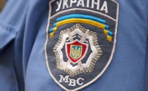 Харьковские милиционеры ищут тех, кто спалил очередное авто волонтера
