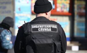 В Харькове заминировали два суда и ОВИР: идет эвакуация сотрудников