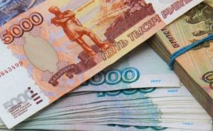 Жителям Луганска советуют менять гривну и расплачиваться в магазинах рублями