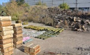 В Лисичанске возле предприятия «Техноткань» нашли тайник с боеприпасами (фото)