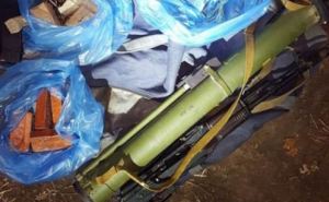 Харьковские силовики на границе с Россией задержали луганчанина с оружием