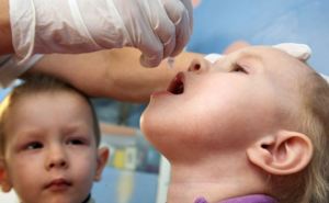 В Луганскую области доставили вакцину против полиомиелита