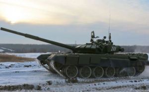 СММ ОБСЕ заметила возле луганского аэропорта танки