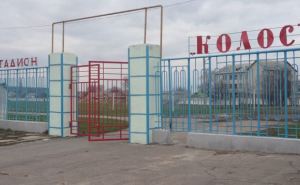 В Новоайдарском районе завершается восстановление стадиона «Колос» (фото)