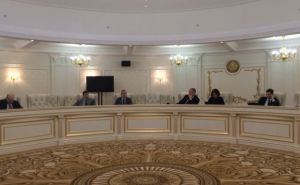 На этой неделе в Минске обсудят безопасность проведения выборов на Донбассе
