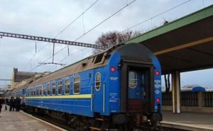 Изменяется расписание поезда Артемовск — Харьков