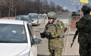 В Донецкой области за неделю зафиксировано 55 нарушений на блокпостах (фото)