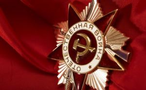 Ветераны Луганска получат продуктовые наборы ко Дню Победы
