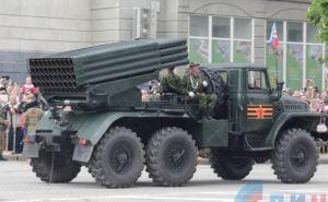 В параде 9 мая в Луганске будет участвовать более 70 единиц военной техники