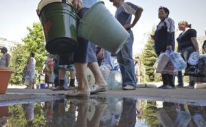 На Донбассе без питьевой воды остаются восемь тысяч человек