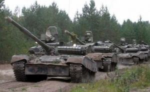 Наблюдатели фиксируют в Луганской области передвижение танков