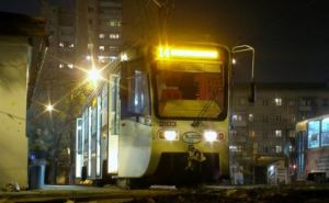В Харькове троллейбусы и трамваи будут ходить и ночью