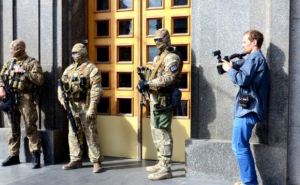После обысков в Харькове некоторым нардепам грозит потеря неприкосновенности. — Луценко