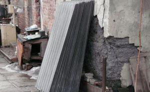В Луганске восстанавливают более 20 домов социально незащищенных граждан (видео)