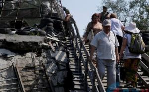 Восстановить мост возле Станицы Луганской помогут международные организации