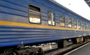 «Укрзализныця» назначила 9 дополнительных поездов на школьные каникулы