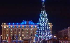 В Харькове сегодня откроют главную елку города