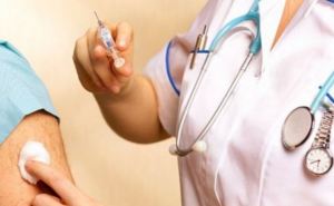 В Луганской области вакцинировались против гриппа почти 2 тыс. человек