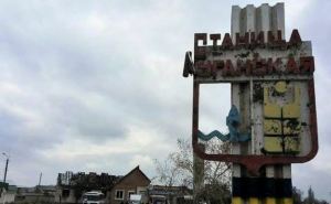В результате обстрела пункта пропуска в Станице Луганской погиб военный