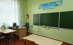 Из-за сильных холодов в Харьковской области закрыли  24 школы