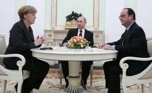 Путин обсудил с Меркель и Олландом блокаду Донбассу
