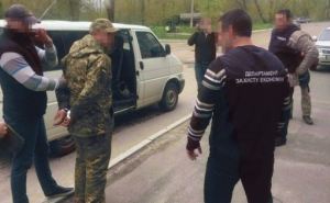 В Луганской области на взятке в 50 тыс. грн. поймали заместителя командира роты