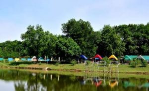 Санстанция запретила купаться в озере «Восьмерка» в Луганске