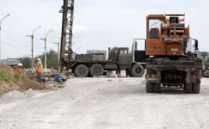Основные работы по строительству путепровода в Луганске завершат до конца недели