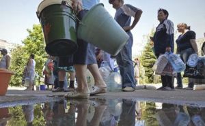 Около 400 тыс. мирных жителей Донбасса были лишены питьевой воды в течение двух дней из-за обстрелов. — УКГВ ООН