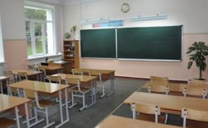 Две школы Луганска перейдут на раздельно обучение мальчиков и девочек (видео)