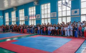Спортивные соревнования в ЛНР с начала года посетили более 60 спортсменов из подконтрольной Украине территории