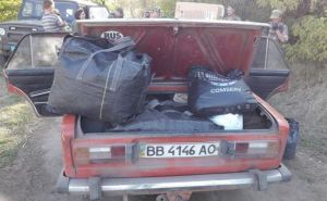 В Луганск не пустили одежду и запчасти для сельхозтехники (фото)