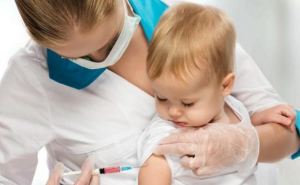 В ноябре в самопровозглашенной ЛНР начнет проводиться вакцинация детей (видео)