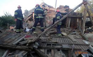 В Лисичанске взрыв бытового газа. Разрушен жилой дом. Пострадавшая в реанимации