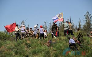 Под Луганском у Острой Могилы прошел бой между красными и белогвардейцами