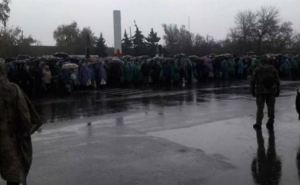 В ОБСЕ отметили, что на КПВВ «Станица Луганская» при очереди более чем в 1 тысячу человек,  не все кабинки для проверки были открыты