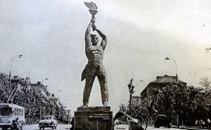 Ворошиловград — Луганск на фотографиях XX столетия