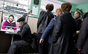 В Луганске за пять месяцев половина пенсионеров провели сверку с Пенсионным Фондом