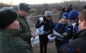 Наблюдатели ОБСЕ зафиксировали 93 нарушения режима прекращения огня в Луганской области