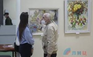 Выставка «Осеннний вернисаж» открылась в галерее искусств