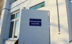 В Лисичанске 6 медработников заразились коронавирусом